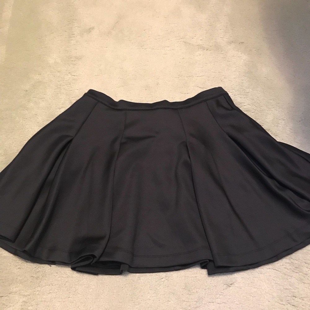 Women’s skirt